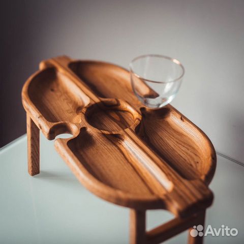 Винный столик Винный столик