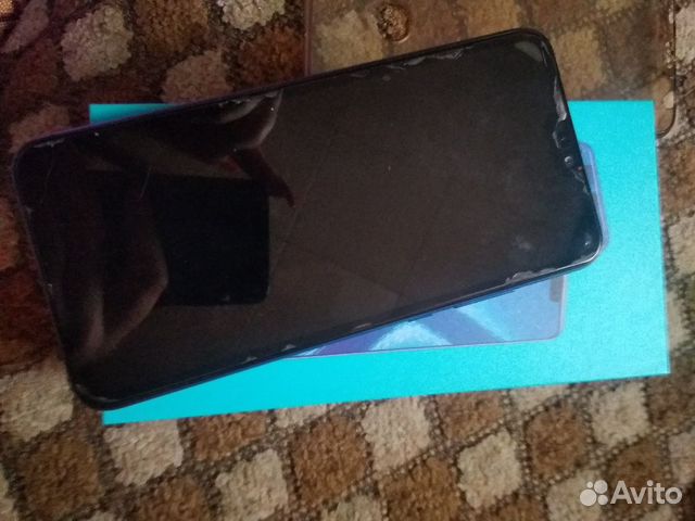 Телефон Honor 8X