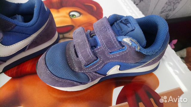 Кроссовки Nike (оригинальные) Кроссовки Nike (оригинальные)