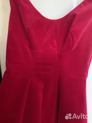 Бархатное платье колокольчик Karen Millen Бархатное платье колокольчик Karen Millen