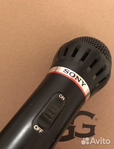 Новый Микрофон Sony F-V120 Новый Микрофон Sony F-V120