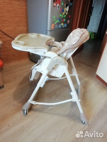 Стульчик для кормления
