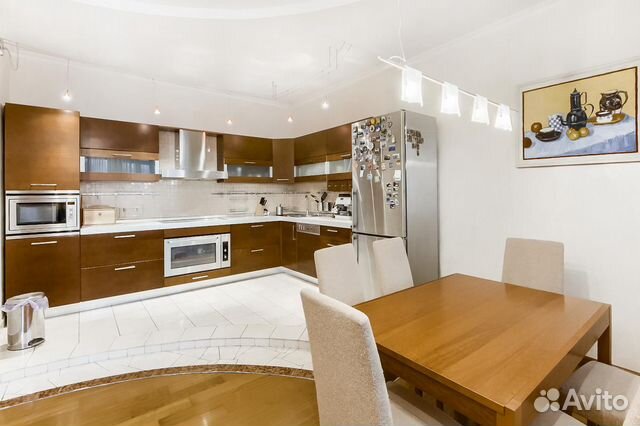 3-к квартира, 140 м², 9/11 эт.