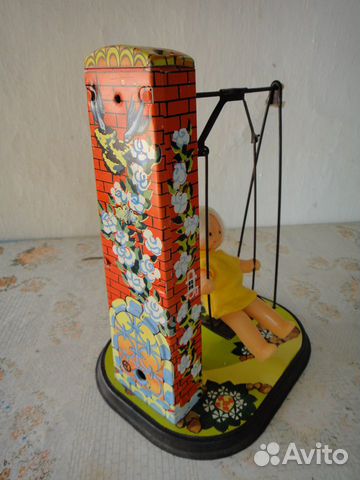Антикварные игрушки СССР Кукла качели механические