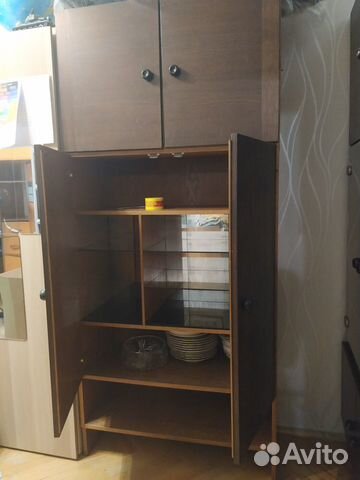 Шкаф, книжные полки, бар бесплатно