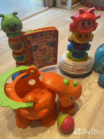 Развивающие музыкальные игрушки Fisher Price, Tiny Развивающие музыкальные игрушки Fisher Price, Tiny