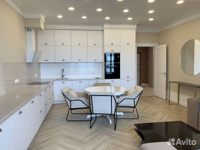 3-к квартира, 94.2 м², 24/36 эт.