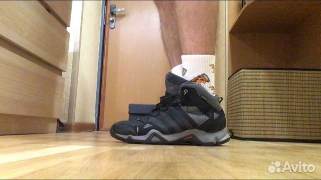 Зимние ботинки adidas Зимние ботинки adidas
