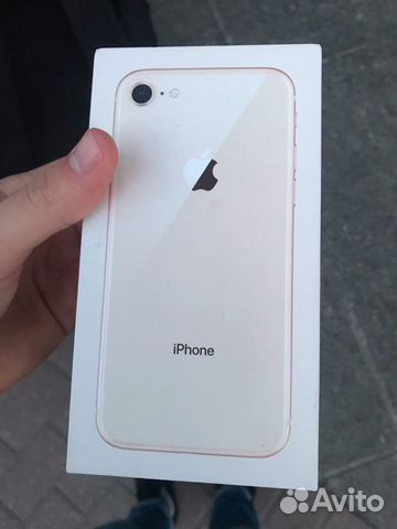 Телефон iPhone 8 Телефон iPhone 8