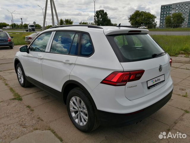 Volkswagen Tiguan 1.4 AMT, 2020, 5 км