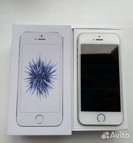 iPhone SE 32GB iPhone SE 32GB
