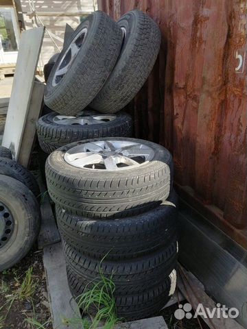 Продам комплект колес
