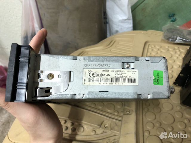 Оригинальная магнитола и CD-changer seat