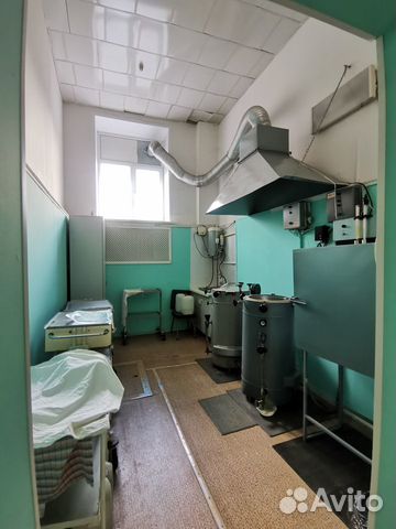 Помещение свободного назначения, 656 м²