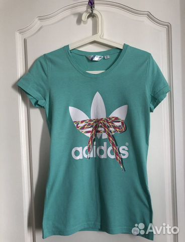 Футболка adidas Футболка adidas