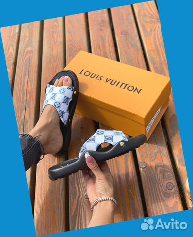Сланцы Louis Vuitton Сланцы Louis Vuitton