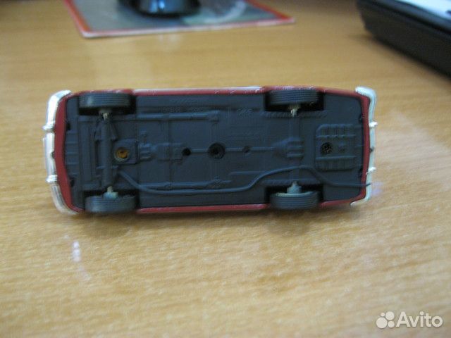 Модель 1/43 газ-21 Модель 1/43 газ-21