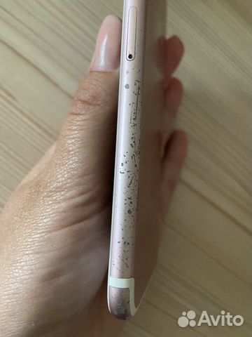 Телефон iPhone 7 Телефон iPhone 7