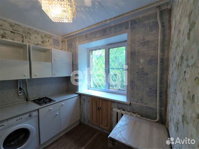 2-к квартира, 29.8 м², 1/4 эт.