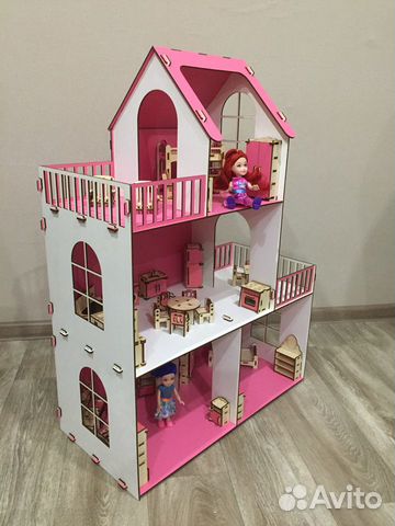 Домик кукольный