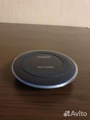 Беспроводная зарядка Samsung