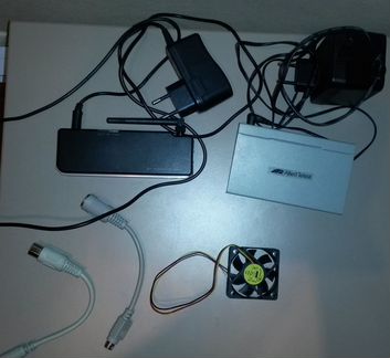 Asus WL-530gV2 и Allied Telesis AT-CG-SW05TXE