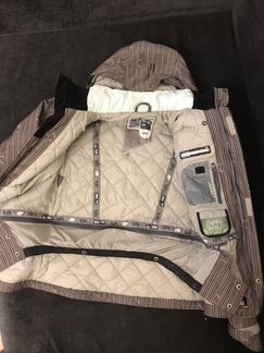 Куртка женская для сноуборда