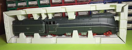 Паровоз BR 19 brawa HO dampflokomotive 19 1001
