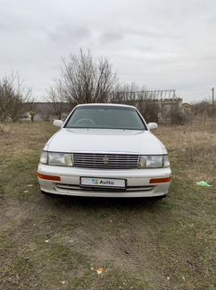 Toyota Crown, 1992