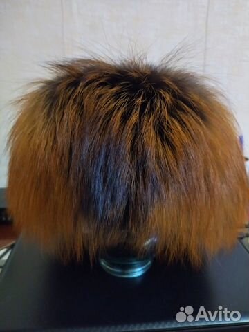 Женские меховые шапки