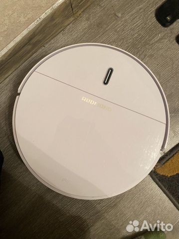 Робот пылесос redmond