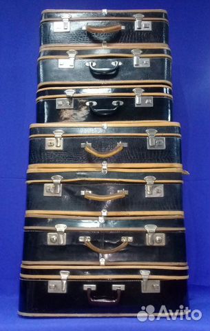 Чемодан ретро. Много чемоданов. Без плесени ;)