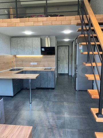 2-к. квартира, 42 м², 3/5 эт.