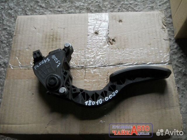 Электронная педаль газа Renault Megane 3