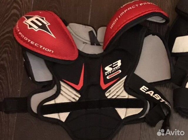 Нагрудник хоккейный детский