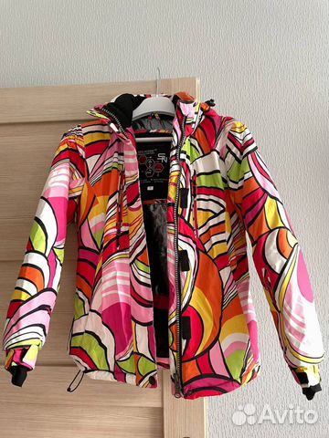 Горнолыжная куртка женская