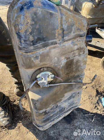 Топливный бак ваз 2114