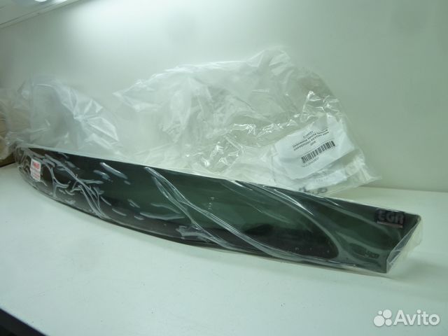 SsangYong Rexton Новый Дефлектор капота EGR