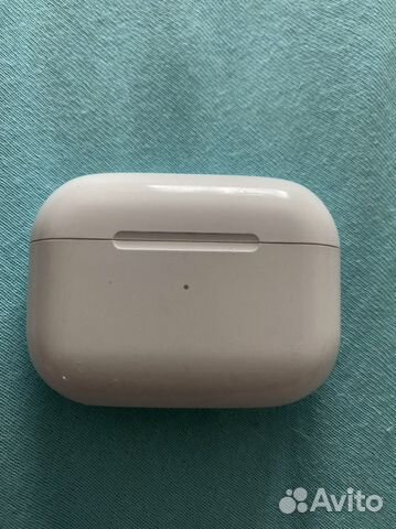 AirPods Pro (кейс оригинал)без наушников