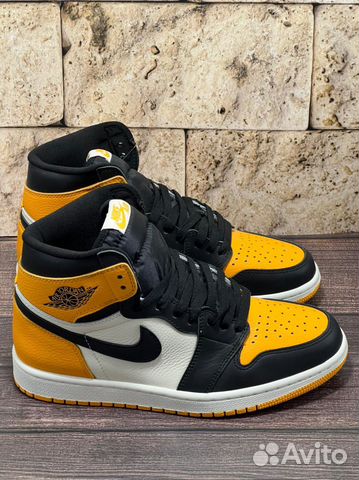 Nike Air Jordan 1 Retro High OG Yellow Toe Taxi