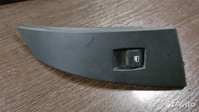 Кнопка стеклоподъемника задняя левая Bmw 530 D E61