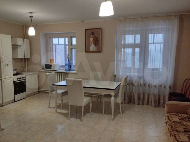 2-к. квартира, 85 м², 5/6 эт.