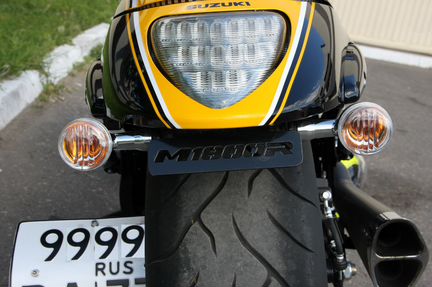 Suzuki M109R VZR1800 Кронштейн поворотников M1800R