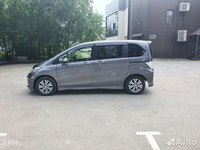 Авито хонда самаре. Хонда Фрид 2010. Хонда Фрид 4 ВД. Honda freed 2010 g Aero. Хонда Фрид серая.