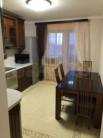 4-к. квартира, 124 м², 13/17 эт.