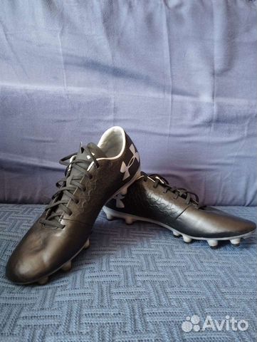 Футбольные бутсы Under Armour