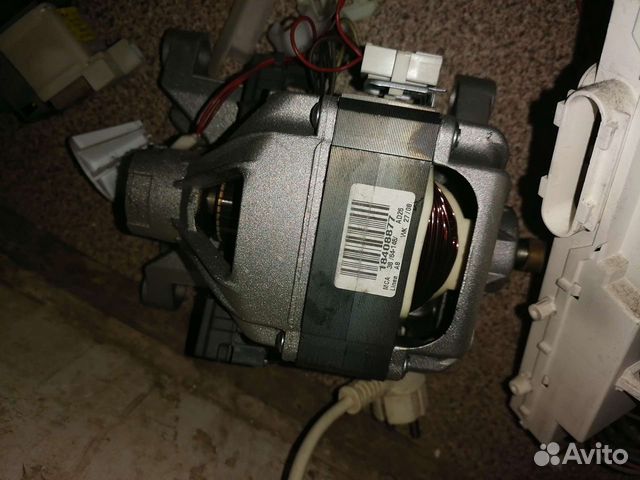 Двигататель стиральной машины