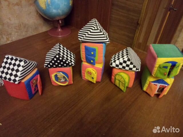 Продам мягкие кубики для малышей и развивающие бот