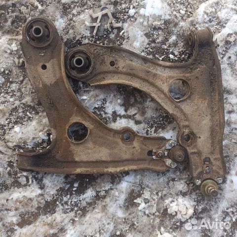 Рычаг правый левый Volkswagen Golf 2