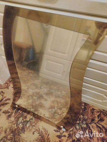 Зеркало фигурное